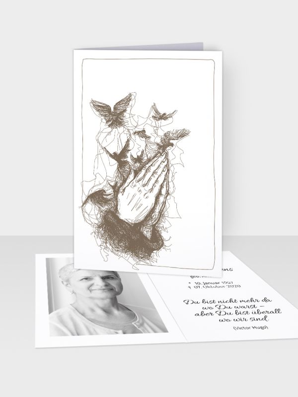Erinnerungsbild - Kleinere Klappkarte mit Trauerbild/Sterbebildchen (74 x 105 mm) | Motiv Betende Hände (künstlerisch) | EB_003